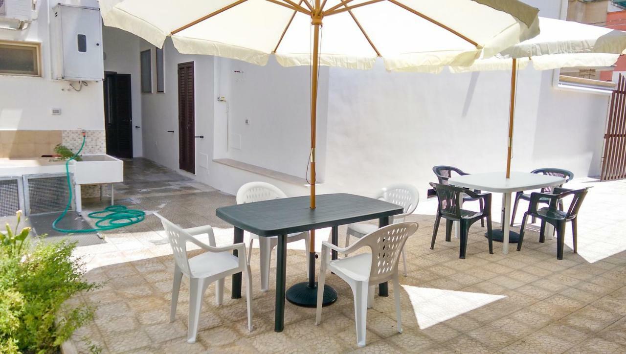 Casa Vacanze Maria&Vito Велие Екстериор снимка