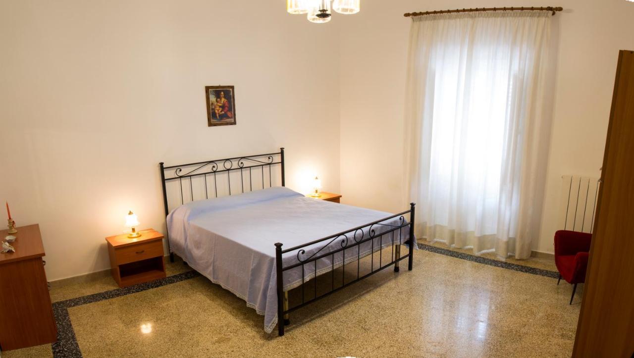 Casa Vacanze Maria&Vito Велие Екстериор снимка