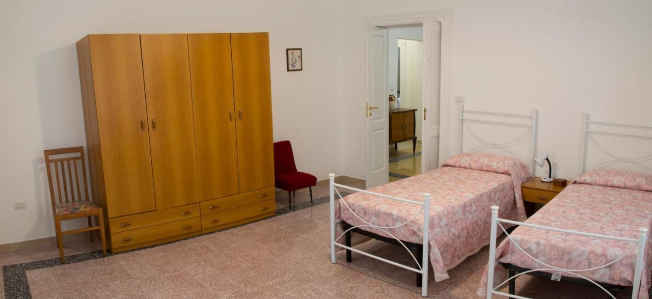 Casa Vacanze Maria&Vito Велие Екстериор снимка